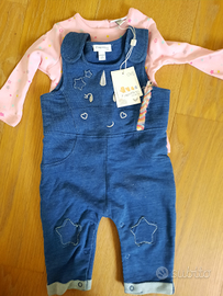 Vestiti nuovi neonata