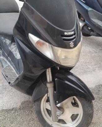 Suzuki Burgman 250