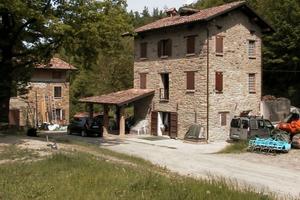 Casale in collina