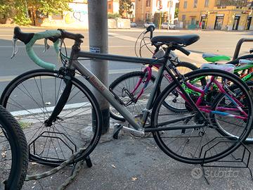 Bici 28 Bianchi Corsa( all/carbon) via nirone.20 v