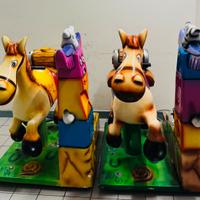 2 Dondolanti cavalli