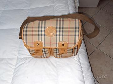 Borsa Burberrys Vintage – Modello Messenger/Camera