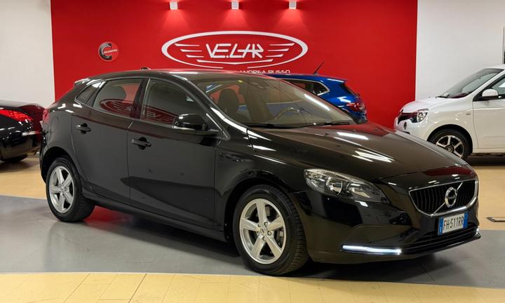 Volvo V40 D3 Geartronic Momentum
