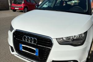 Audi A1 1.6 TDI  90 CV 2012
