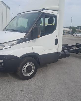 IVECO 35S18HA8-PASSO 4100-A TELAIO U18603