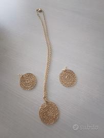 collana e orecchini 