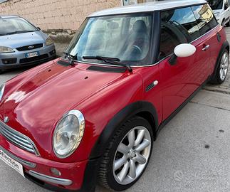 MINI COUPER