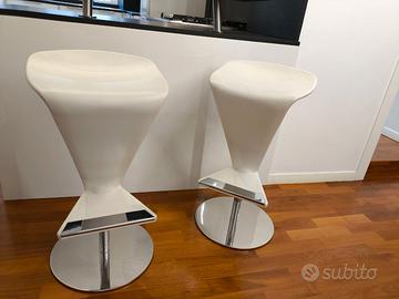 2 Sgabelli Infiniti ZED colore BIANCO