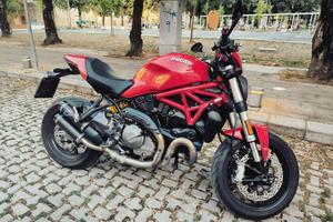Ducati Monster 821
