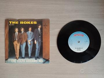 Lotto di cinque 45 giri musica italiana 