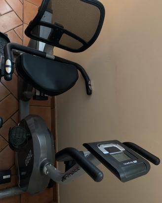 Cyclette con schienale