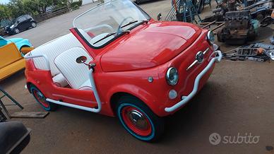  2 Fiat 500 spiaggina una verde e una rossa  