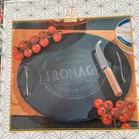 Tagliere nuovo per formaggi