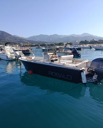 Barca d'epoca Robalo