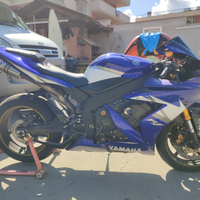 Yamaha R1