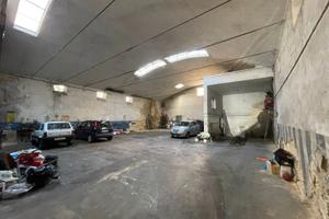 Centro città locale indipendente di 419 mq