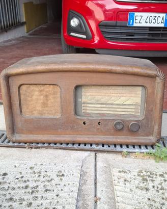 Radio d’epoca anni 40/50