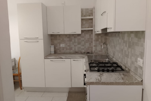 Bilocale a Valverde vic.Mare