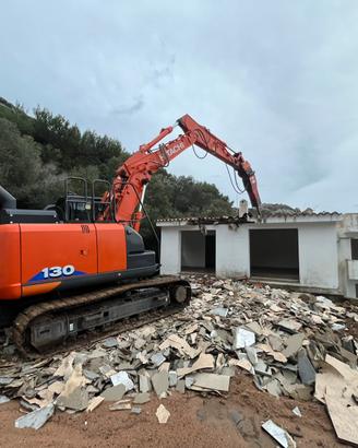 Escavatore hitachi 130-6