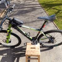 Cube reaction mountain bike - 27,5