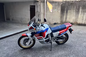 Honda Africa Twin 750