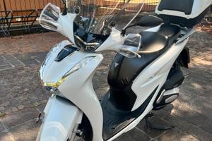 Honda SH 125i ABS -2023- km 24000