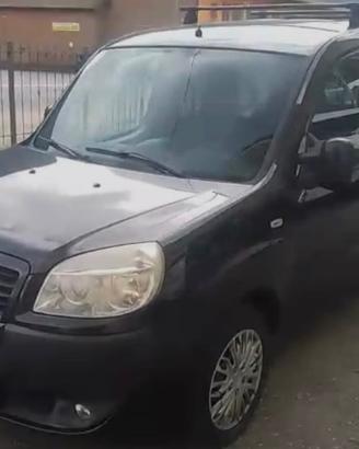 FIAT DOBLO 1.3 MTJ EURO4 85CV GANCIO TRAINO LEGGI
