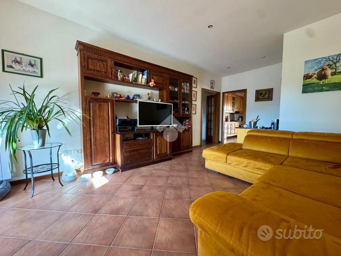 Appartamento – Reggello, Vaggio - Vista 3