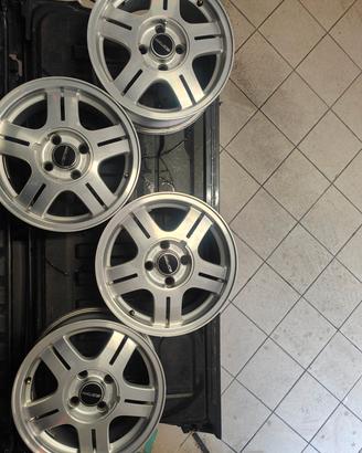 Cerchi Ford R15 4x108