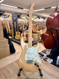 FENDER STRATOCASTER NATURAL 2000/2001 + CUSTODIA