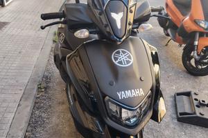 Yamaha Rayzr 125 scooter pari al nuovo solo 5000km