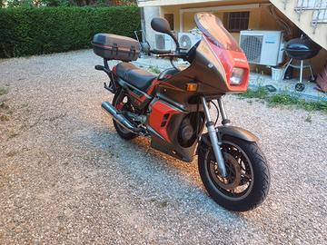 Moto Guzzi V75