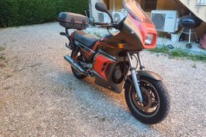 Moto Guzzi V75