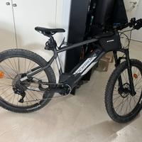 Bici elettrica rockrider e-st900