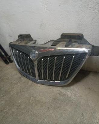 calandra lancia phedra maschera anteriore 