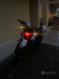 motocicletta KSR TW 2020