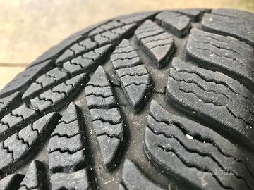 3 pneumatici invernali Debica Frigo 185/65 R15 88T