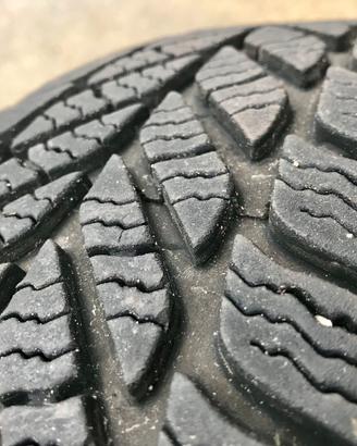 3 pneumatici invernali Debica Frigo 185/65 R15 88T
