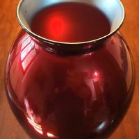 VASO ROSSO DECORATO A MANO.