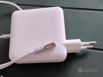 Alimentatore multiplo  per MacBook Pro intel 