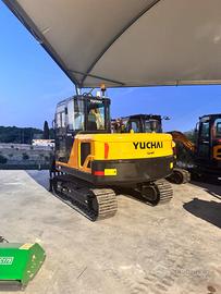 Escavatore Yuchai Yc80