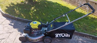 tagliaerba a scoppio con trazione 