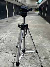 Cavalletto treppiedi telescopico