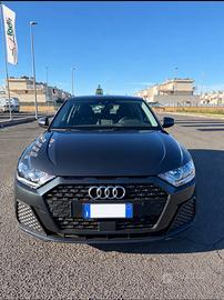 MACCHINA AUDI A1 SPORTBACK