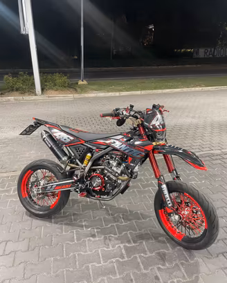 Fantic motard 125 (230cc)