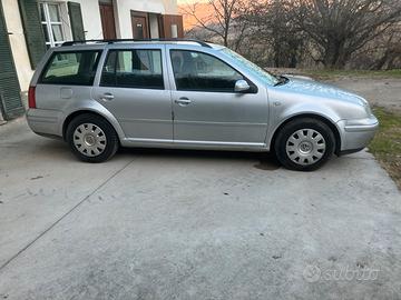 Wolkswagen bora variant tdi 115cv 4 motion