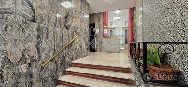 MONOLOCALE A CINISELLO BALSAMO