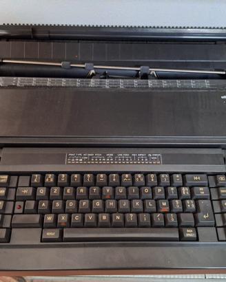 Macchina da scrivere elettronica Olivetti ET 111