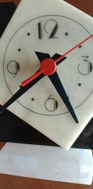 Orologio Vintage in Marmo