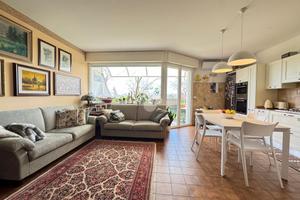 VILLA A SCHIERA A UDINE